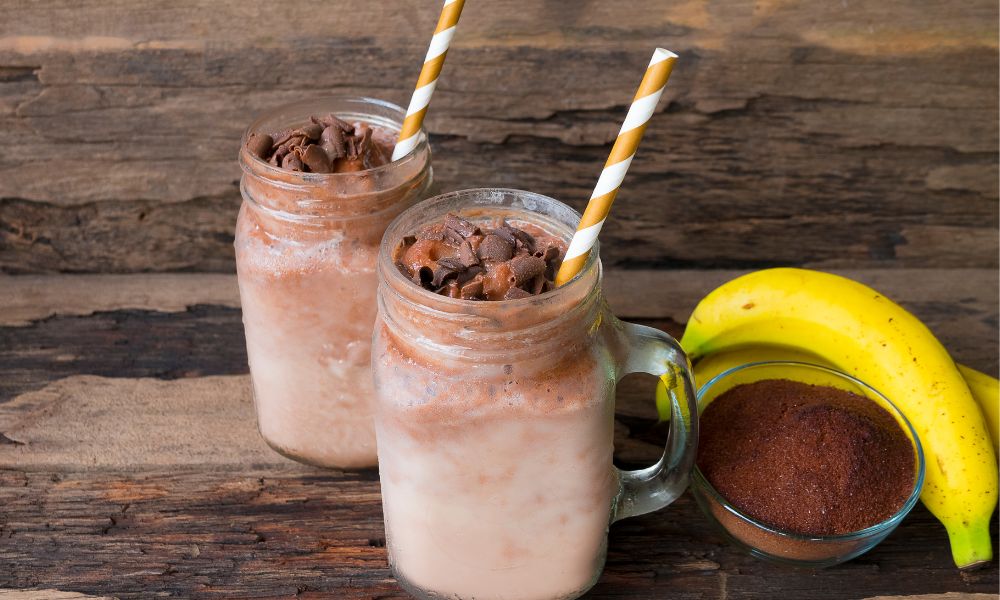 Batido de cacao y plátano.